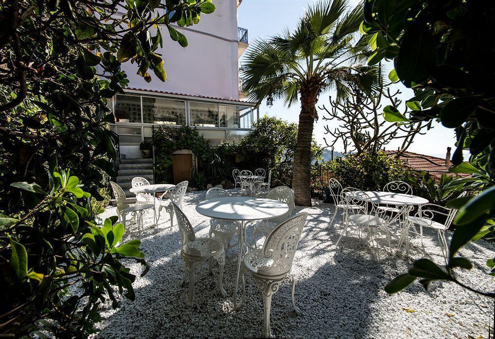 Hotel de charme Regency Roquebrune-Cap-Martin Exterior foto